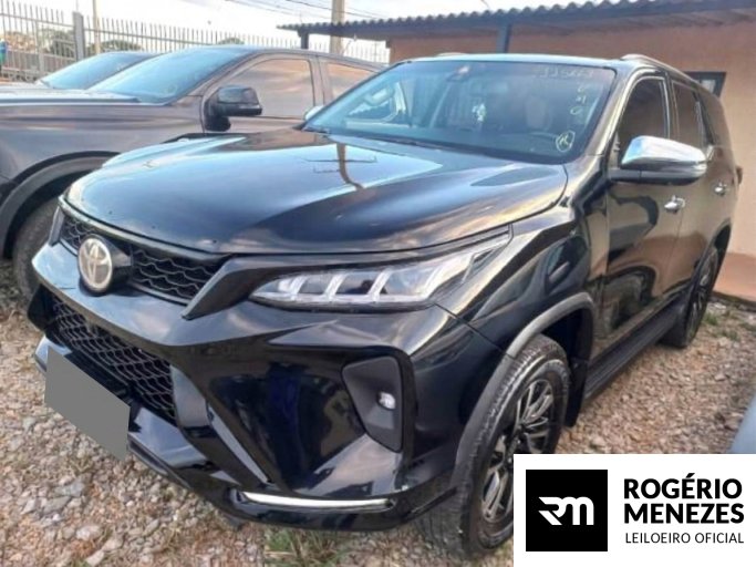 TOYOTA HILUX SW4 22/22