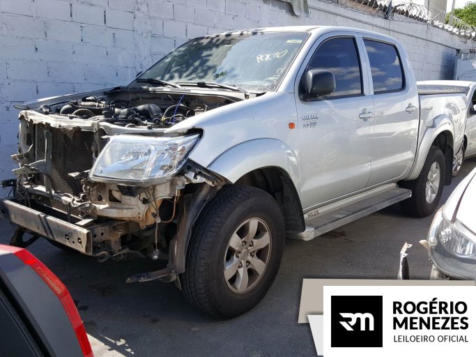 TOYOTA HILUX CD 14/14